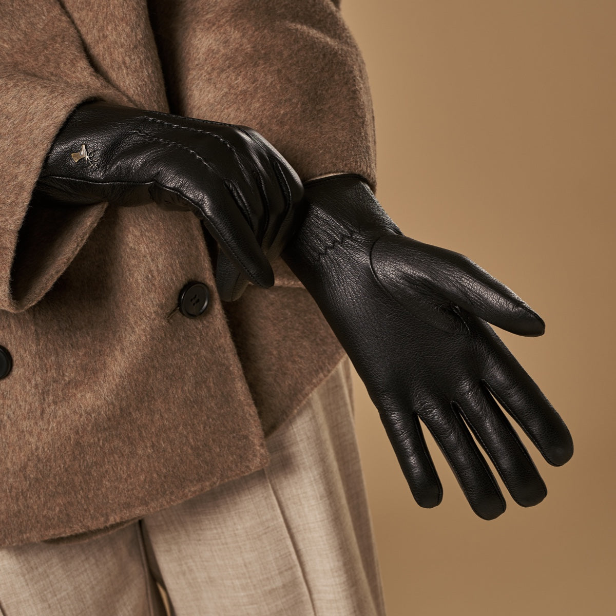 Leren Handschoenen Dames - Extra Lang - Taupe - Kasjmier – Schwartz Leren Handschoenen Dames - Extra Lang - Taupe - Kasjmier – Schwartz