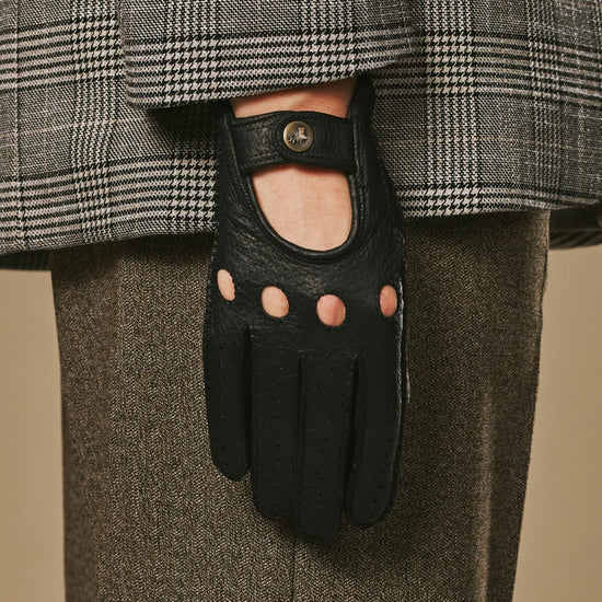 Cecilia (black) - Exclusive peccary leather women's driving gloves- Schwartz & von Halen - US - 2