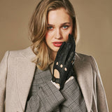 Cecilia (zwart) – Exclusieve dames autohandschoenen van pekari leer