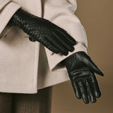 Josephine (zwart) – Dames handschoenen met basketweave-patroon, wollen voering en touchscreen-functie