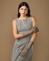 Rosemary Mid-forearm (taupe) - Dameshandschoenen van lamsleer met zijden voering & touchscreenfunctie