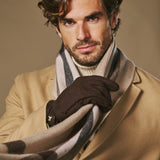 Winston (donkerbruin) – Heren handschoenen van nubuck leer met dikke PrimaLoft® voering en drukknoopsluiting