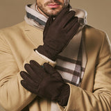 Winston (donkerbruin) – Heren handschoenen van nubuck leer met dikke PrimaLoft® voering en drukknoopsluiting